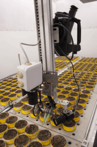 Automate de caractérisation des plantes. INRA.