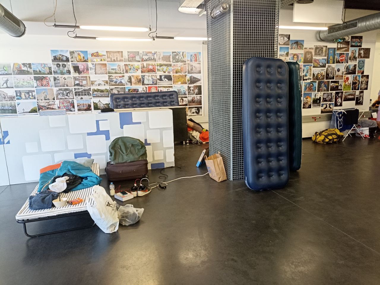 Photo de la salle de pause de l'école.